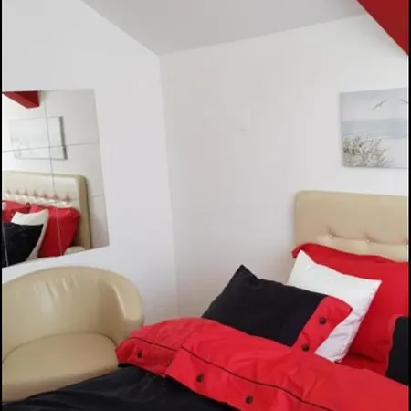 Lux With Pool Dex Apartment